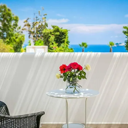 Ai Helis Beach House